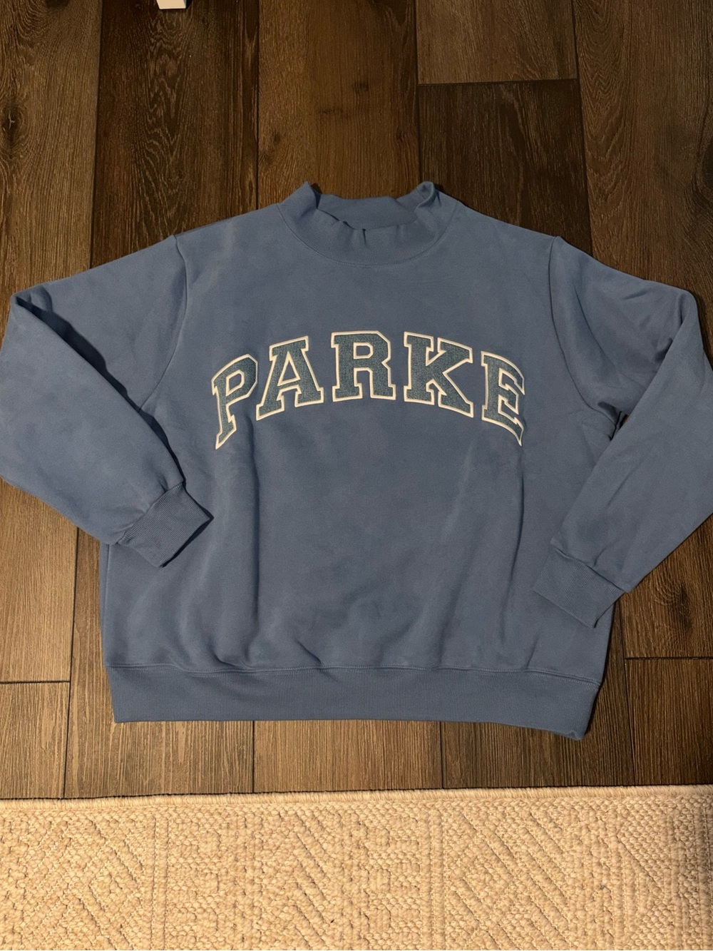 NEW PARKE MOCKNECK WASHED DENIM